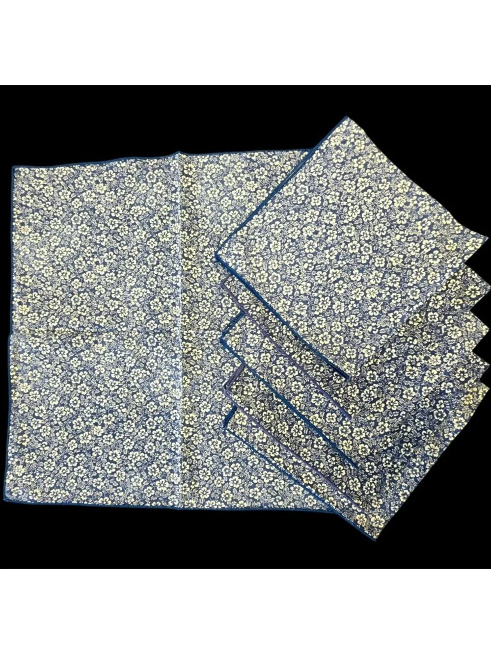Floral Blue White Cotton Napkins Set (6) 17